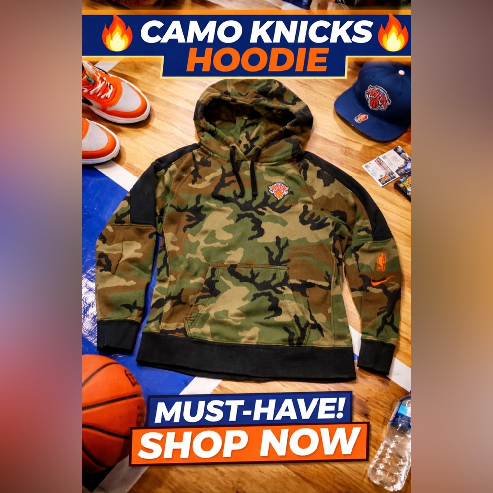 Nike New York Knicks Camo Hoodie – Size Medium (Fits Like Small)